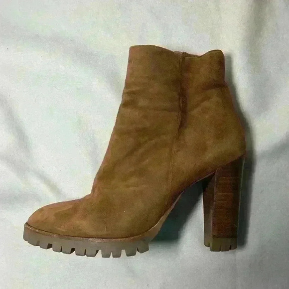The KOOPLES 40 Sz 9.5 Suede Tan Boots Heeled Platform Made In Portugal - Picture 10 of 10